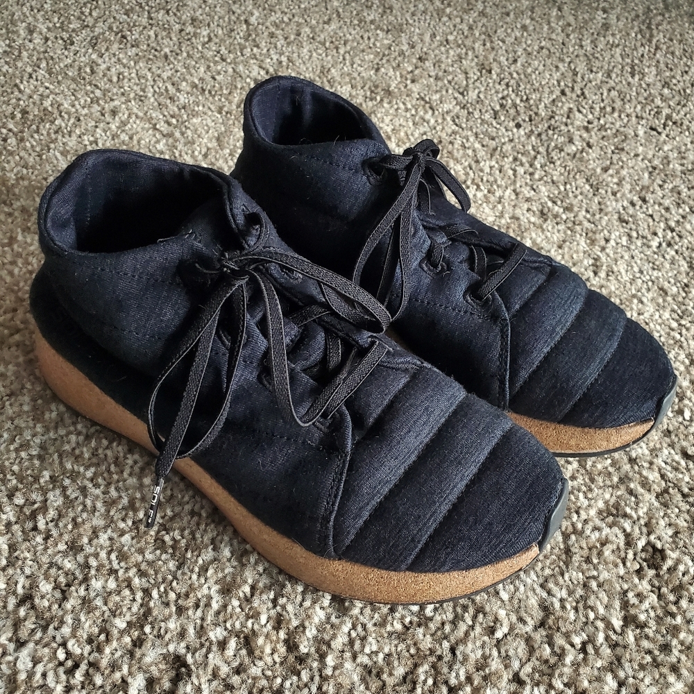 Jasper Chukka in Black by SOLE Women's 9 / Men's 7